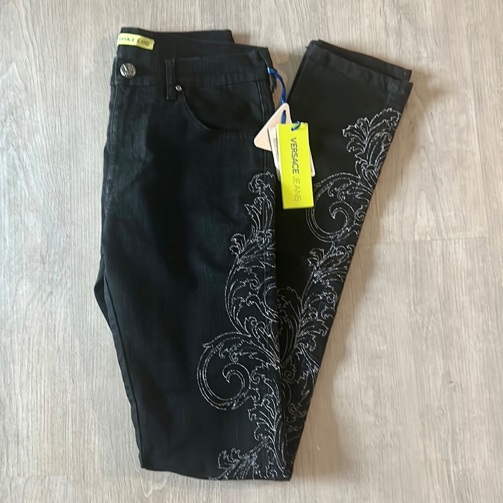 Versace Women’s jeans - Picture 1 of 7